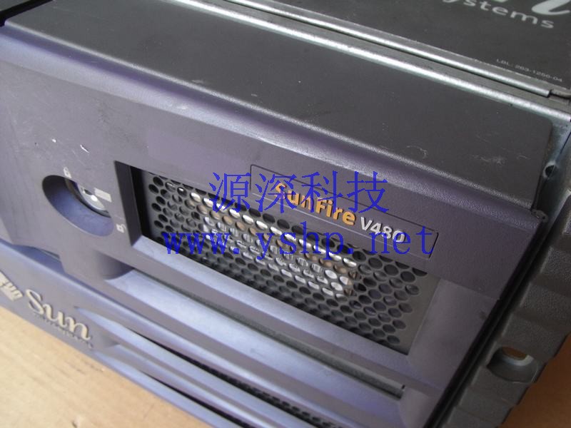 上海源深科技 上海 SUN V480 小型机 2*1.2G sparc CPU 4G 内存 73G 光纤硬盘 DVD 高清图片