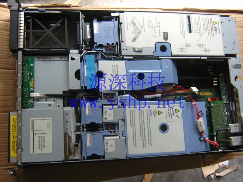 上海源深科技 上海 HP RX2620 小型机整机 安腾1.3G 4G内存 73G硬盘 高清图片