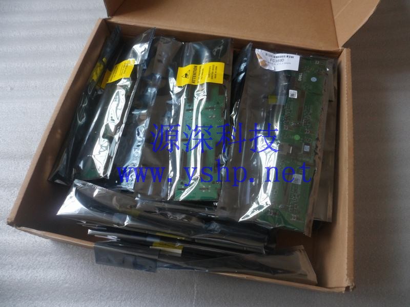 上海源深科技 上海 DELL 全新 R710 3.5寸 4口 SAS硬盘背板 C389D 高清图片