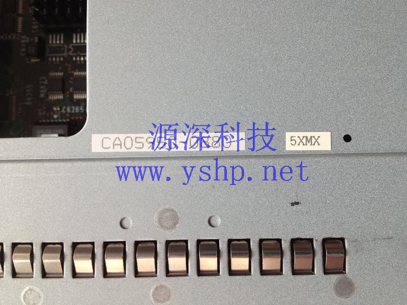 上海源深科技 上海 富士通 Fujitsu Eternus E3000阵列控制器 CA06409-D522 AE CA05950-0880 5XMX CA20391-B12X 高清图片