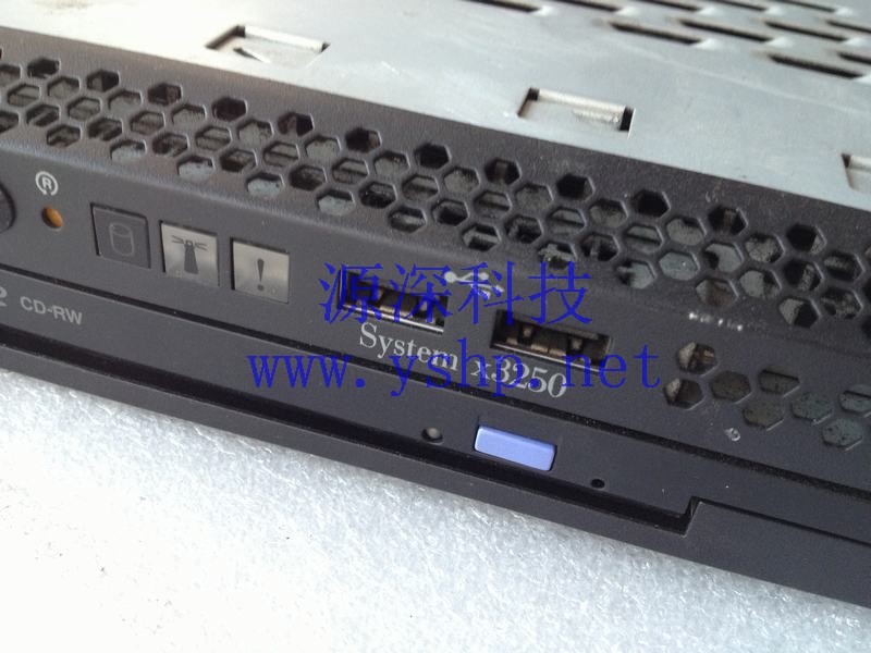 上海源深科技 上海 IBM X3250服务器整机 XEON 3040 2G内存 160G硬盘 高清图片