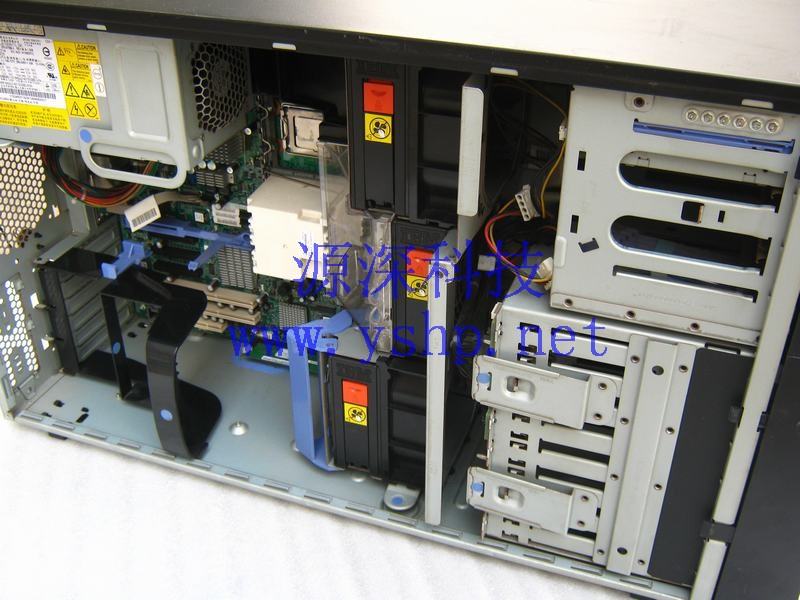 上海源深科技 Shanghai   IBM X3400  Server  Computer   E5110 CPU 4G  Memory   146G  Hard disk   高清图片