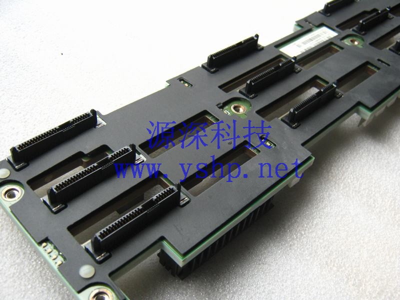 上海源深科技 Shanghai    Storage    Server 12口 SAS SATA 3.5  Hard disk backplane   TCA-00257 高清图片