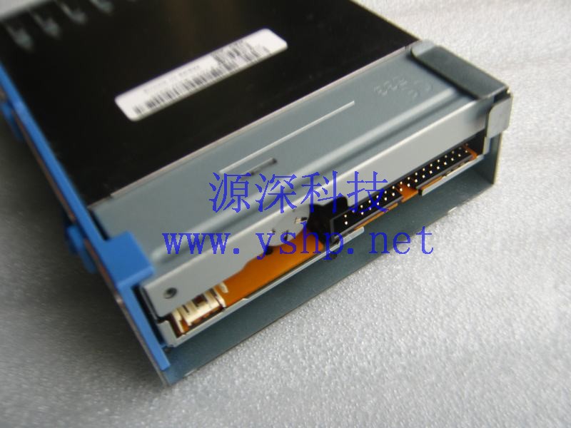 上海源深科技 Shanghai   DELL PowerEdge PE1900  Server内置Floppy drive GC153 高清图片