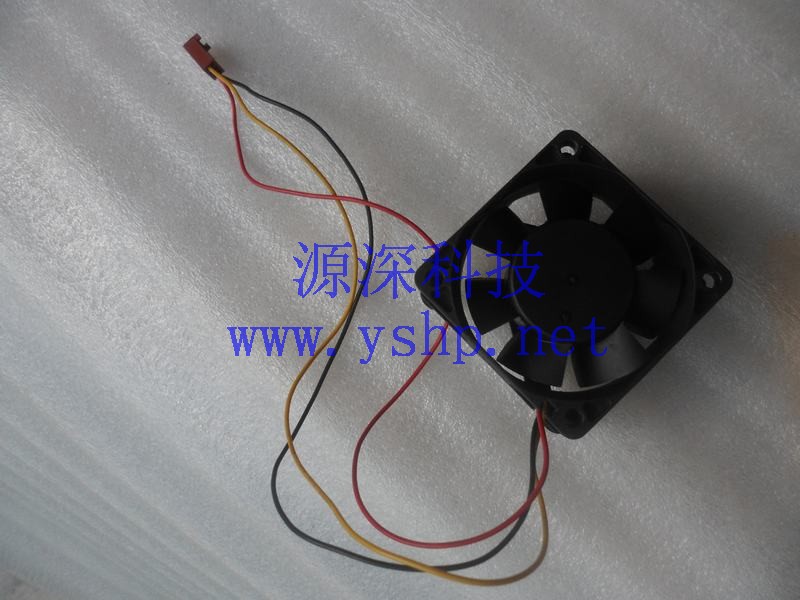 上海源深科技 Shanghai   IBM  original  X205  Server 60mm小 Fan   59P8494 高清图片