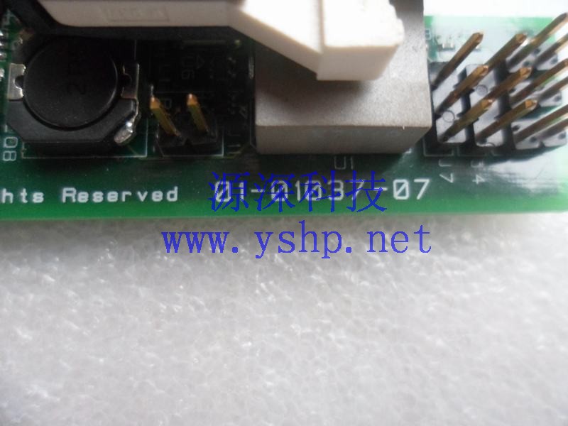 上海源深科技 Shanghai   PCI-E SCSI卡 带缓存 SCSI320-2E 01-01037-07 高清图片