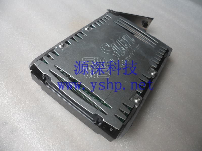 上海源深科技 Shanghai   SUN  original  72G SCSI Hard disk   MAT3073NSUN72G  540-5455-01 高清图片