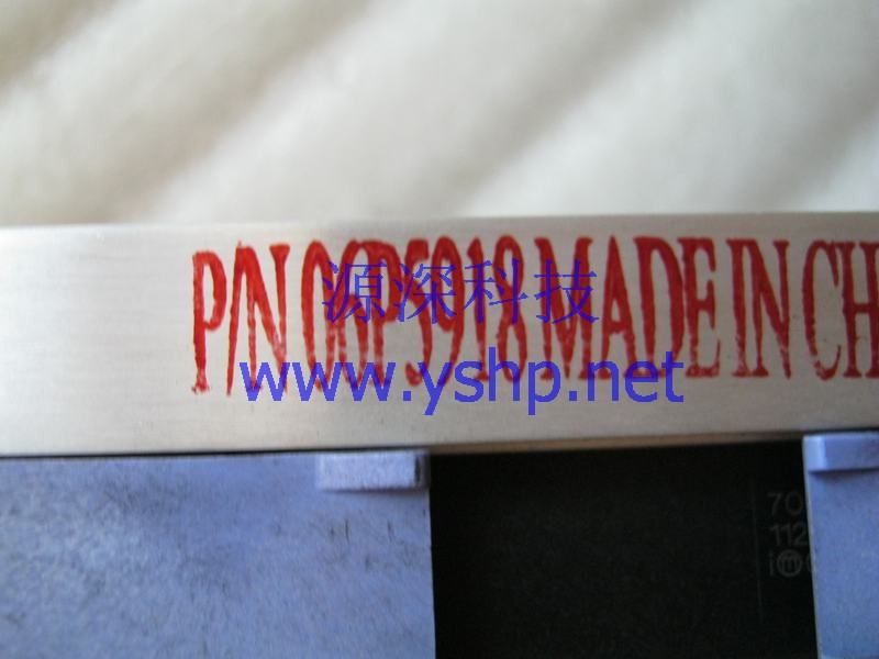 上海源深科技 Shanghai   IBM X250 Server CPU PIII Xeon 700 MHz 06P5918 19K0982 38L3387 高清图片