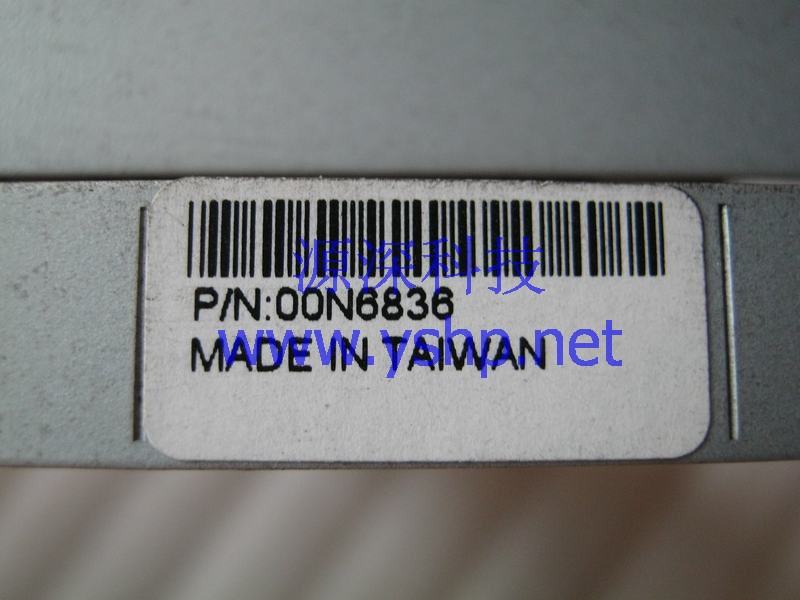 上海源深科技 Shanghai   IBM X250 Server  Hard disk backplane   19K1088 24P4003 00N6836 19K1087 高清图片