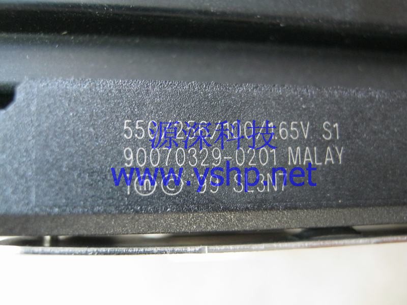 上海源深科技 Shanghai   Intel Pentium III 550E CPU 550 256 100 SL3N7 高清图片