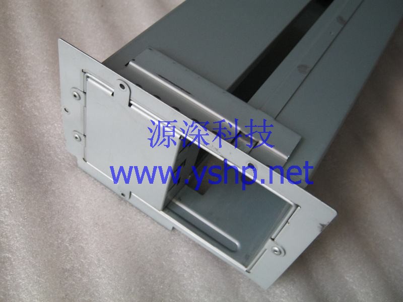 上海源深科技 Shanghai    Fujitsu  Fujitsu Siemens Primergy TX300 S2  Power Supply   Cage   A3C40051768E 高清图片
