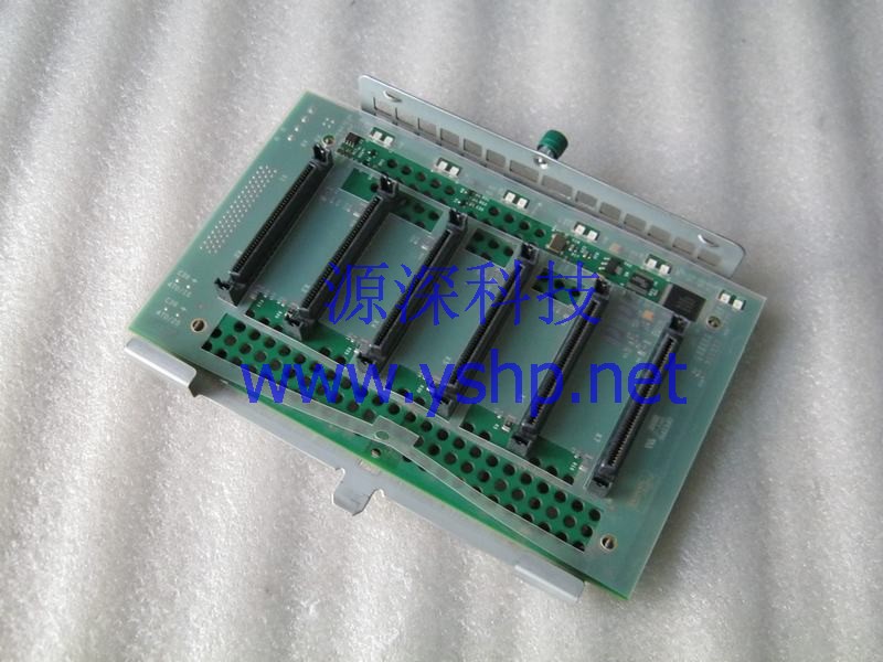 上海源深科技 Shanghai    Fujitsu  Fujitsu Siemens Primergy TX300 S2  Hard disk backplane   高清图片