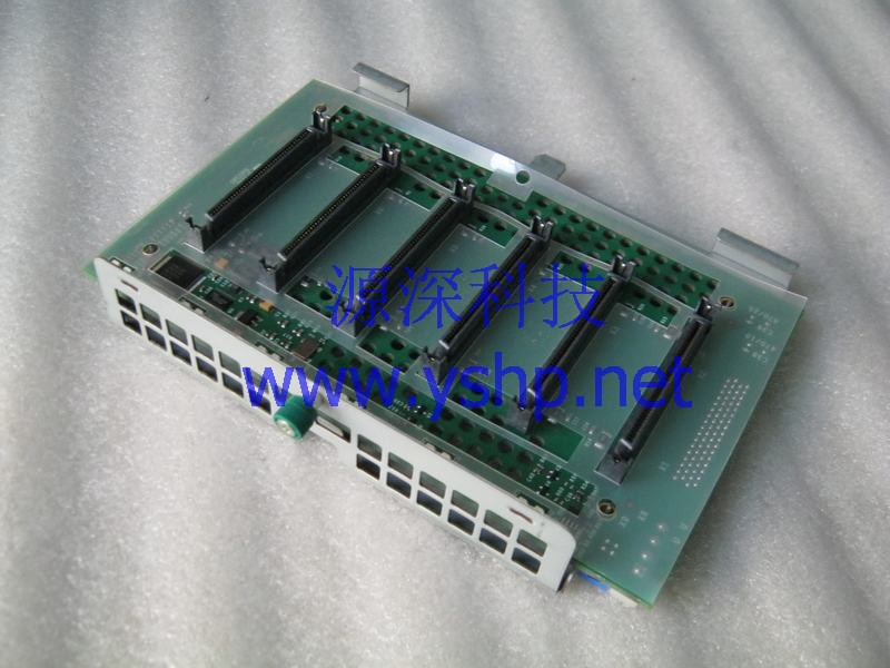 上海源深科技 Shanghai    Fujitsu  Fujitsu Siemens Primergy TX300 S2  Hard disk backplane   高清图片
