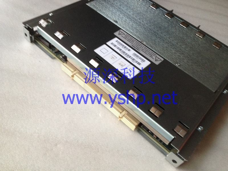 上海源深科技 Shanghai   IBM TotalStorage DS4400  Controller   19K1284 P348-0046753-B 高清图片