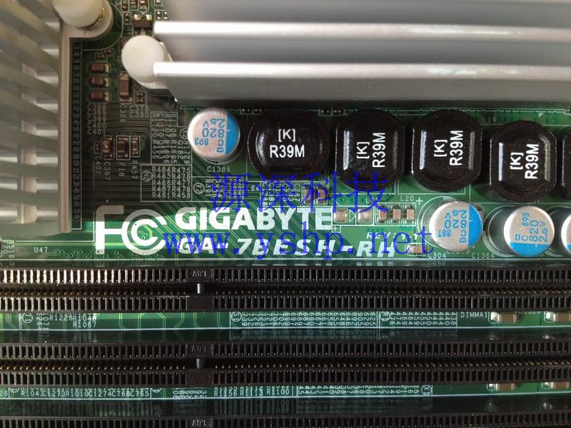 上海源深科技 Shanghai   技嘉 双路771  Server mainboard  GIGABYTE GA-7BESH-RH REV 1.1 高清图片