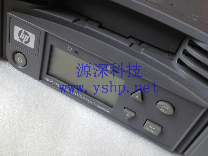 上海源深科技 Shanghai   HP Storageworks SSL1016 tape autoloader LTO-2 磁带库 330821-B21 高清图片