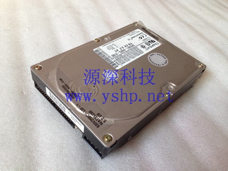 上海源深科技 Shanghai   QUANTUM 3.2G IDE Hard disk   S26361-H425-V100 高清图片