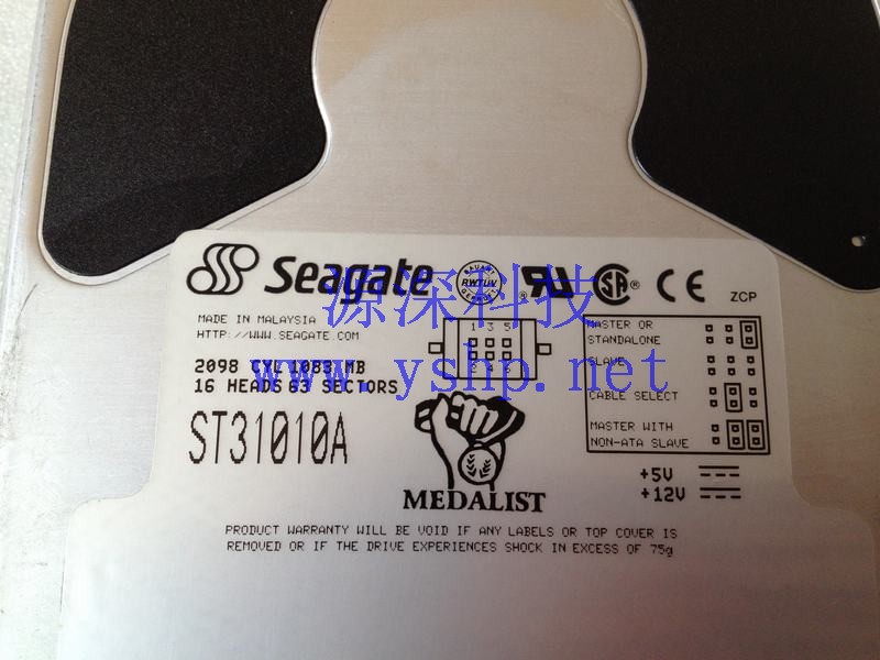 上海源深科技 Shanghai   Seagate 希捷 1G IDE interface Hard disk   ST31010A 高清图片