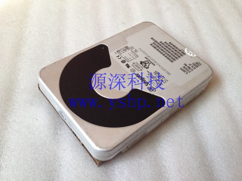 上海源深科技 Shanghai   Seagate 希捷 1G IDE interface Hard disk   ST31010A 高清图片