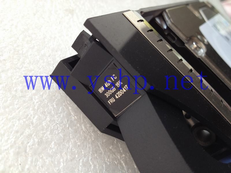 上海源深科技 Shanghai   IBM  Hard disk   300G 4G光纤 15K 42D0417 42D0413 高清图片