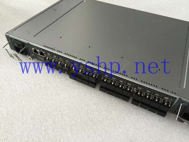 上海源深科技 Shanghai   HP StorageWork 4/32B SAN Switch RMN HSTNM-N012 AG757A 447843-001 HP-5040-0000 80-1000730-02 高清图片