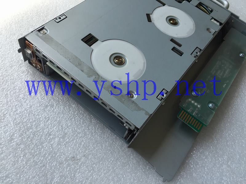 上海源深科技 Shanghai   IBM LTO Ultrium 5-H LTO5 Half-height built-in   Tape drive  46X6073 46X1939 46X8403 高清图片