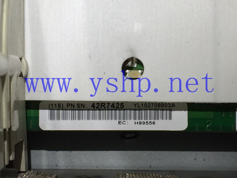 上海源深科技 IBM 9131-52A P52A  Server  mainboard 2way 2.1G 42R7425 高清图片
