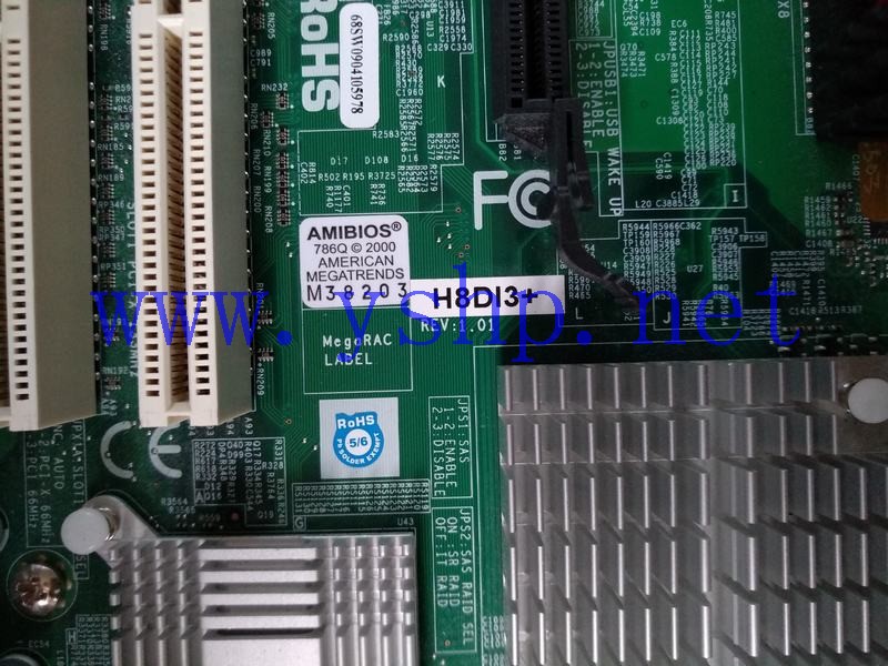 上海源深科技  SuperMicro    Server mainboard  16个DDR2 Memory  插槽 带SAS H8DI3+ REV 1.01 高清图片