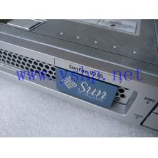 SUN FIRE V215 Server Computer   双CPU 4G Memory   2个72G Hard disk   双 Power Supply  