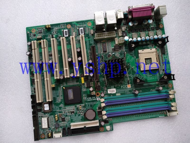 上海源深科技  Advantech Industrial   computer mainboard   AIMB-744 REV.A3 19A2074403 AIMB744G27002E-T 高清图片
